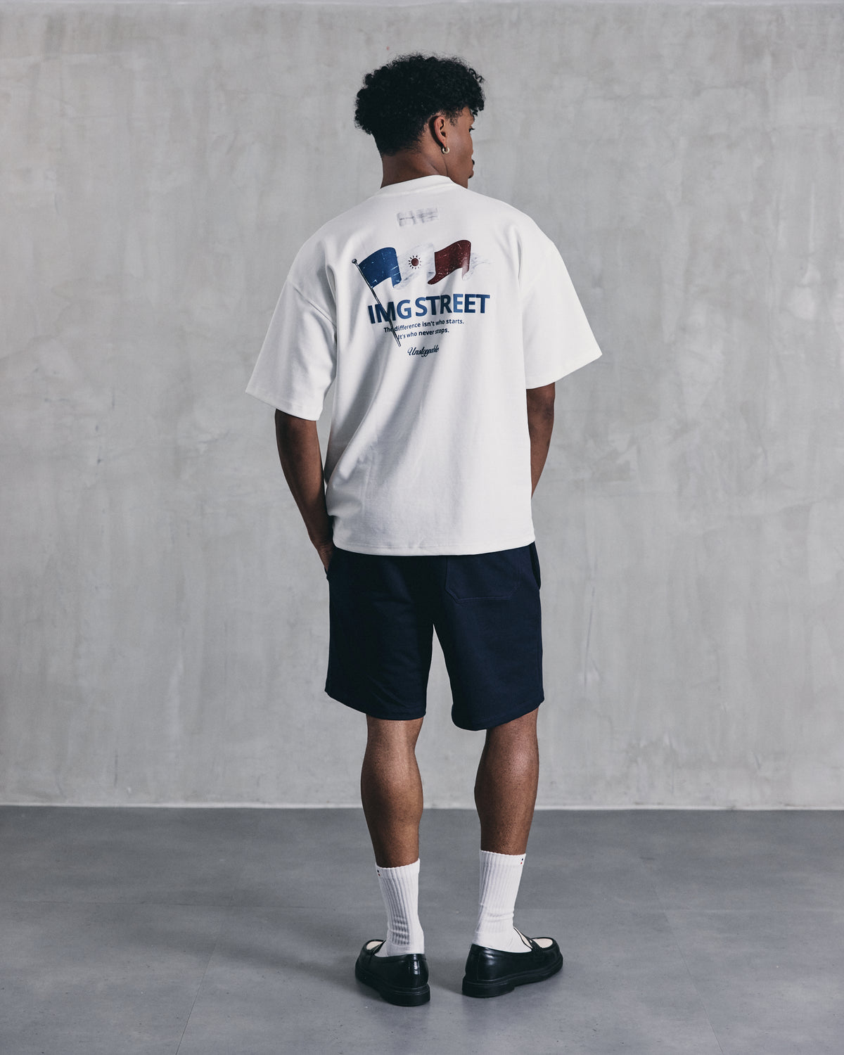 Camiseta Emblema White