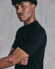 Camiseta Básica Slim Fit Black